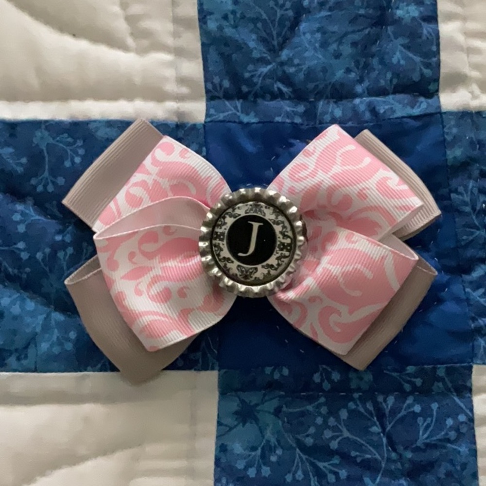 Elegant Pink and Gray Double-Layer Hair Bow